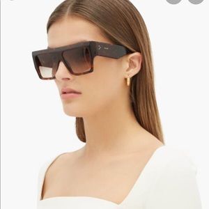 NWT🤍Celine 60 MM Flat Top Tortoise Sunnies🤍